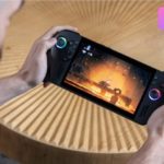 両手持ちで重すぎなモバイルゲーミングPCに物申す